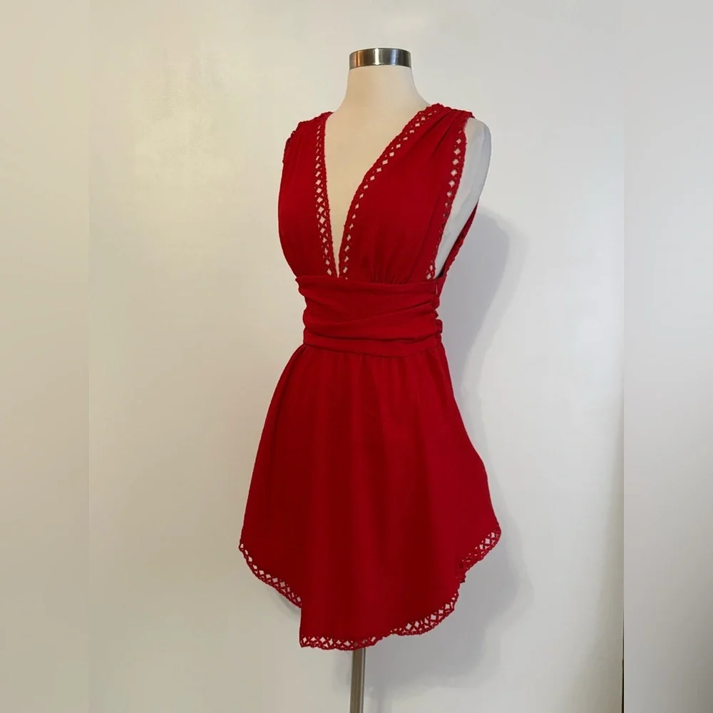 SHEIN Red Sleeveless Deep V Mini Dress with Crochet Trim